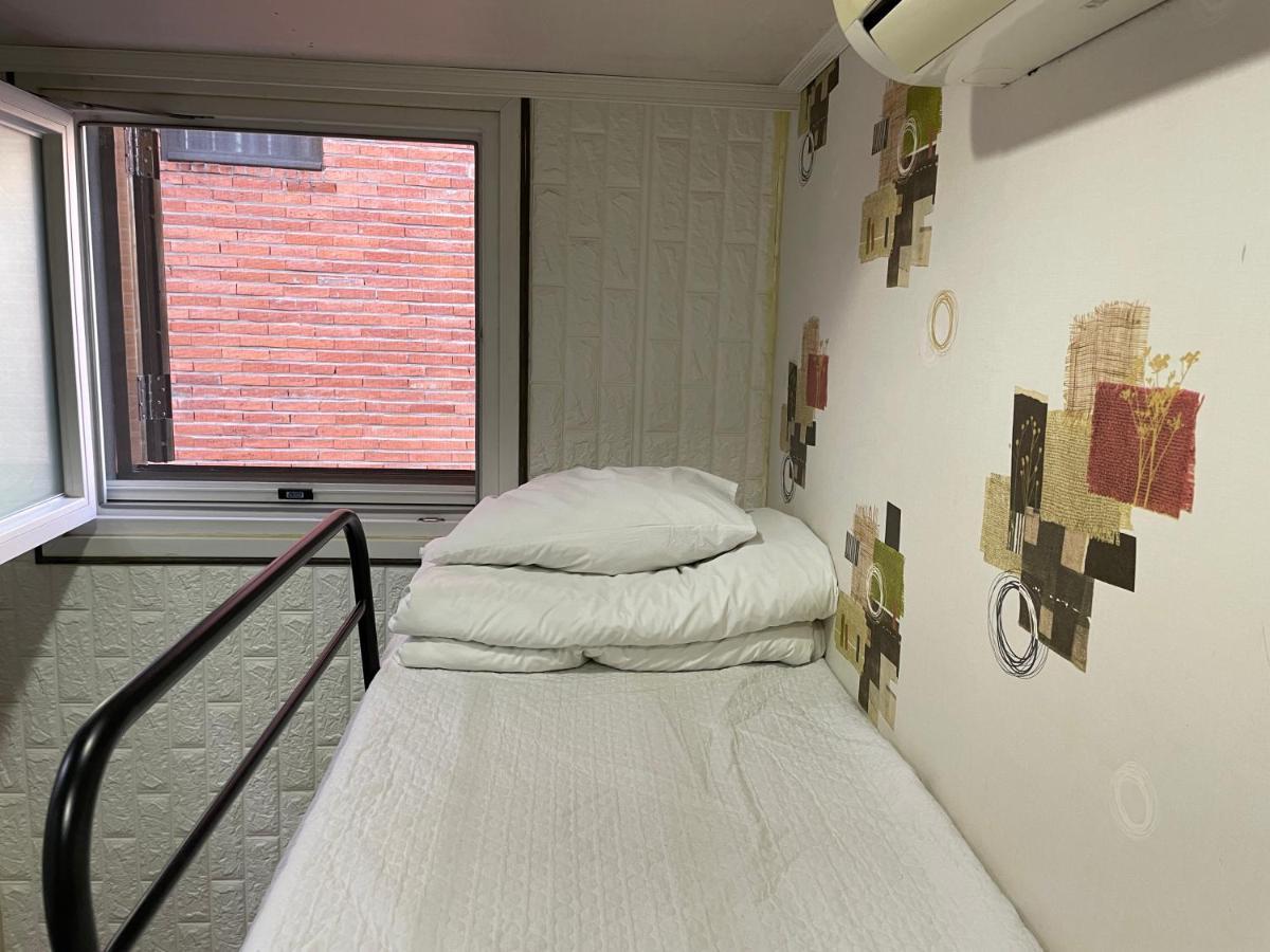 Chloe Hostel Seoul Exterior foto