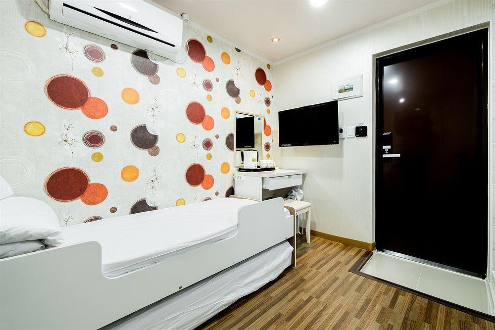 Chloe Hostel Seoul Exterior foto